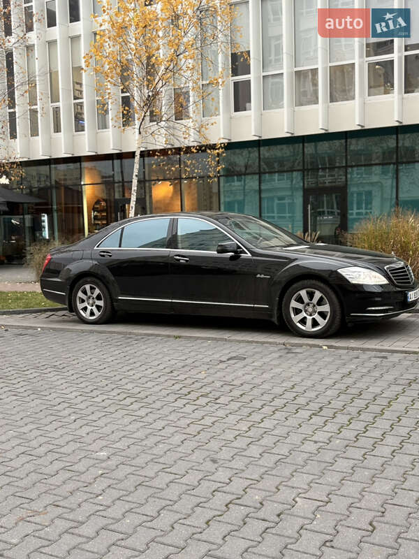Седан Mercedes-Benz S-Class 2011 в Хмельницькому фото 108 Седан Mercedes-Benz S-Class 2011 в Хмельницькому
