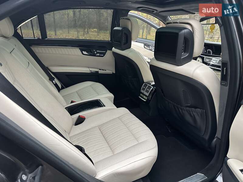 Седан Mercedes-Benz S-Class 2010 в Києві