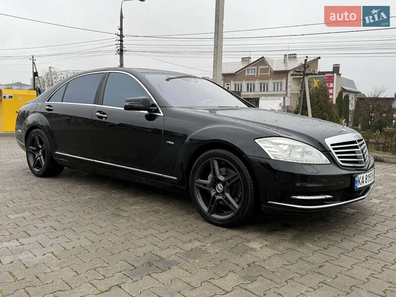 Седан Mercedes-Benz S-Class 2010 в Чернівцях фото 8 Седан Mercedes-Benz S-Class 2010 в Чернівцях