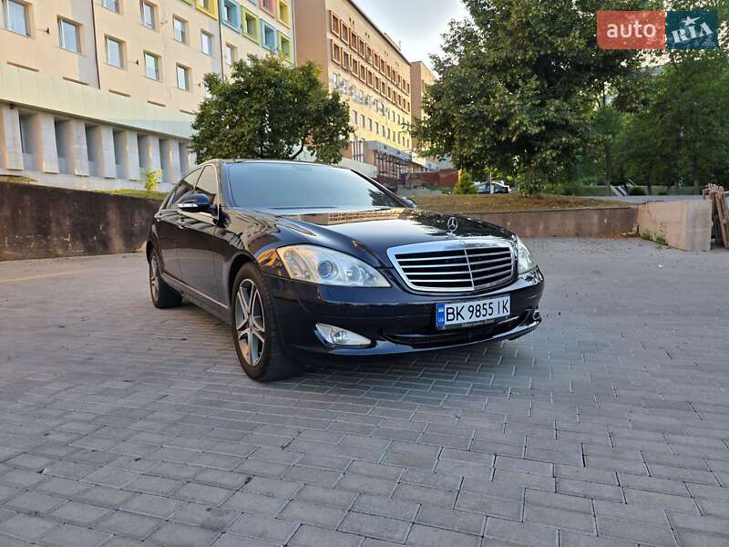 Седан Mercedes-Benz S-Class 2007 в Рівному