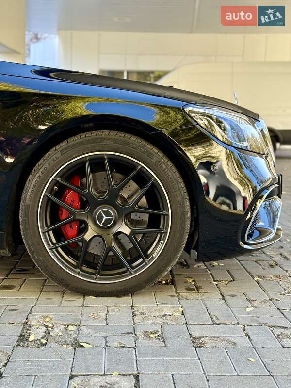 Седан Mercedes-Benz S-Class 2017 в Днепре