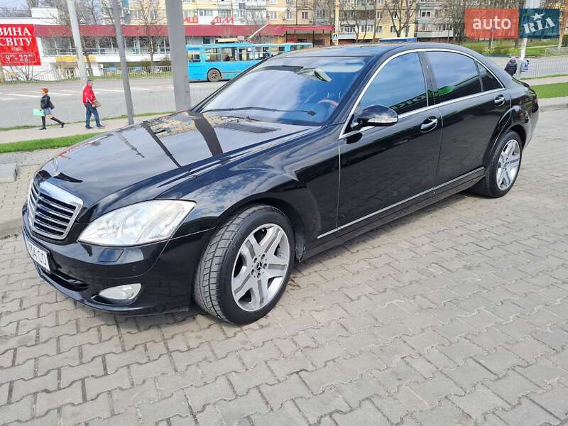 Седан Mercedes-Benz S-Class 2007 в Дніпрі