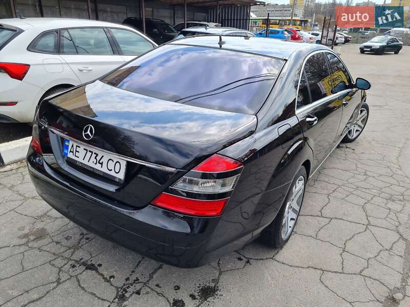 Седан Mercedes-Benz S-Class 2007 в Дніпрі