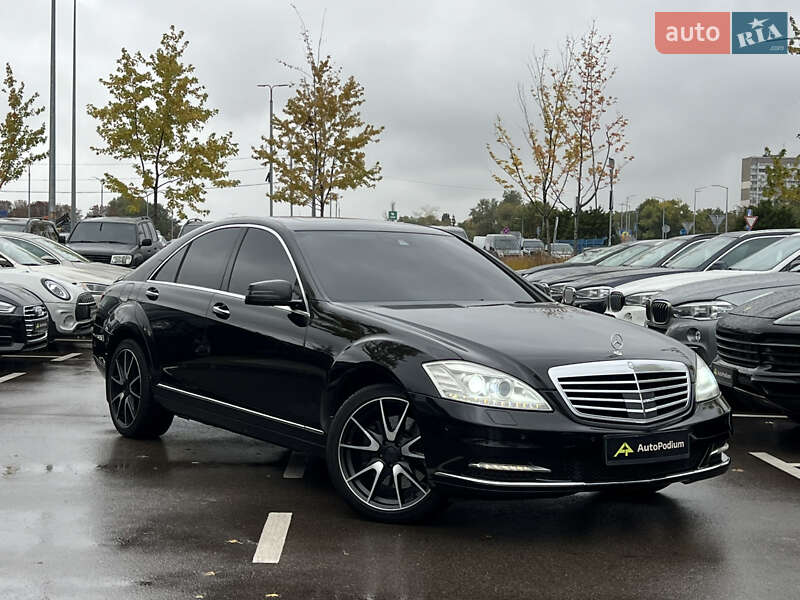 Седан Mercedes-Benz S-Class 2012 в Киеве