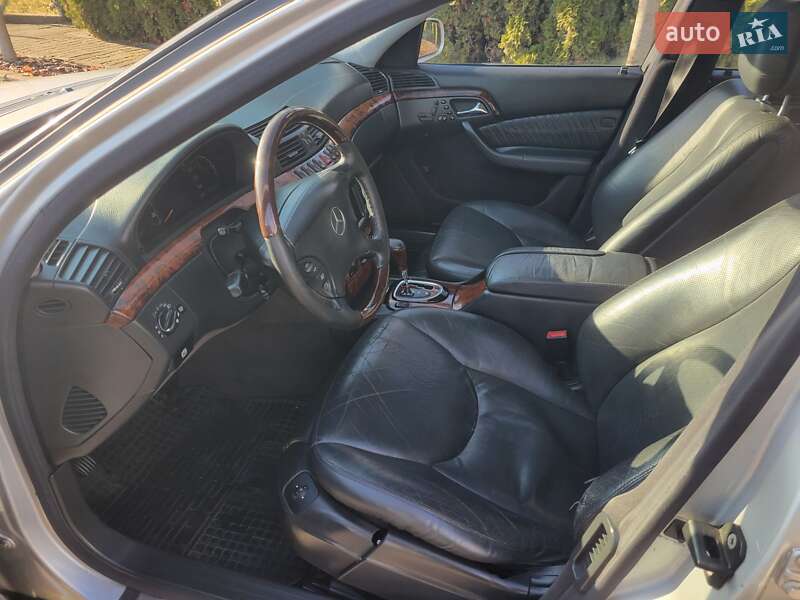 Седан Mercedes-Benz S-Class 2001 в Дублянах фото 29 Седан Mercedes-Benz S-Class 2001 в Дублянах