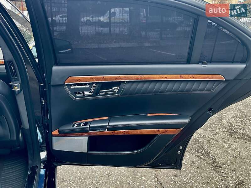 Седан Mercedes-Benz S-Class 2011 в Києві