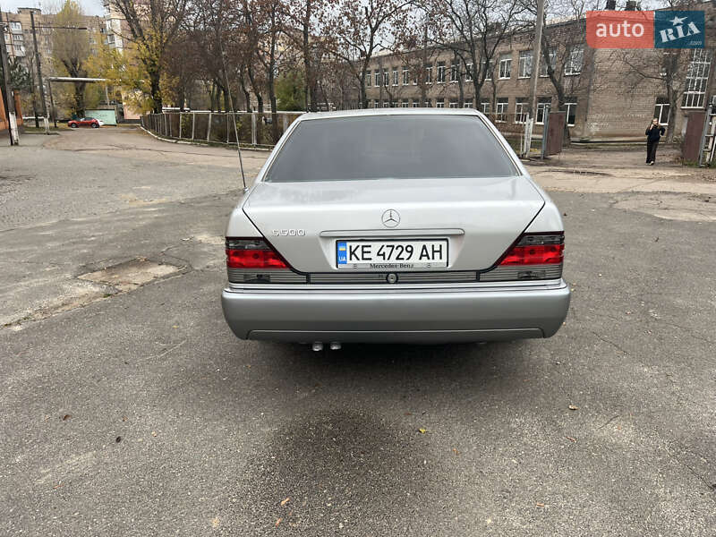 Седан Mercedes-Benz S-Class 1991 в Кривом Роге