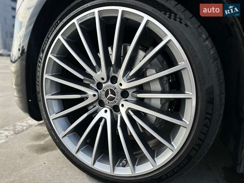 Седан Mercedes-Benz S-Class 2022 в Киеве
