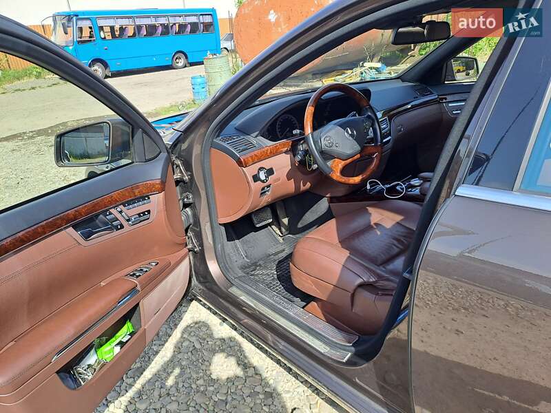 Седан Mercedes-Benz S-Class 2011 в Чернівцях фото 11 Седан Mercedes-Benz S-Class 2011 в Чернівцях