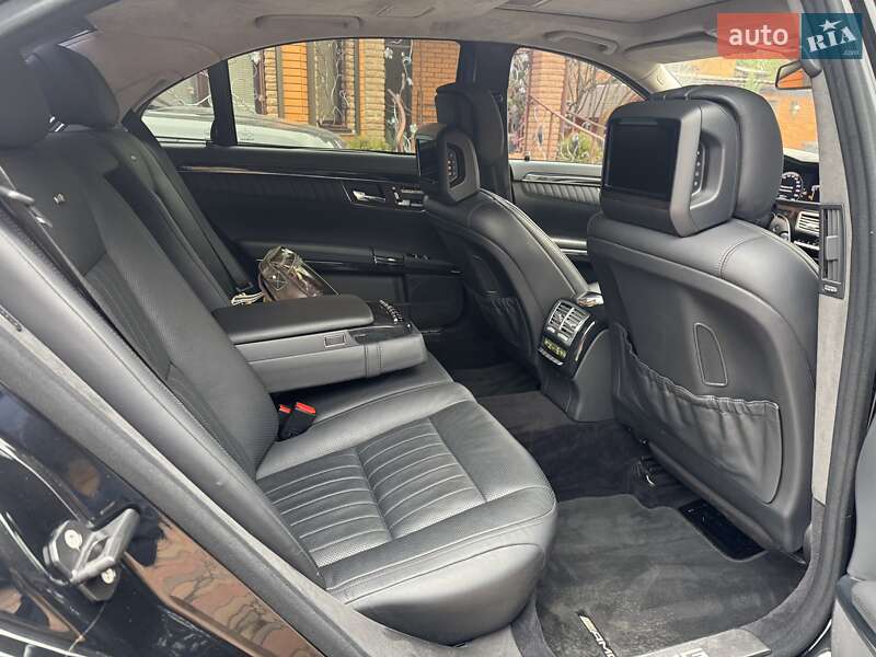 Седан Mercedes-Benz S-Class 2009 в Києві