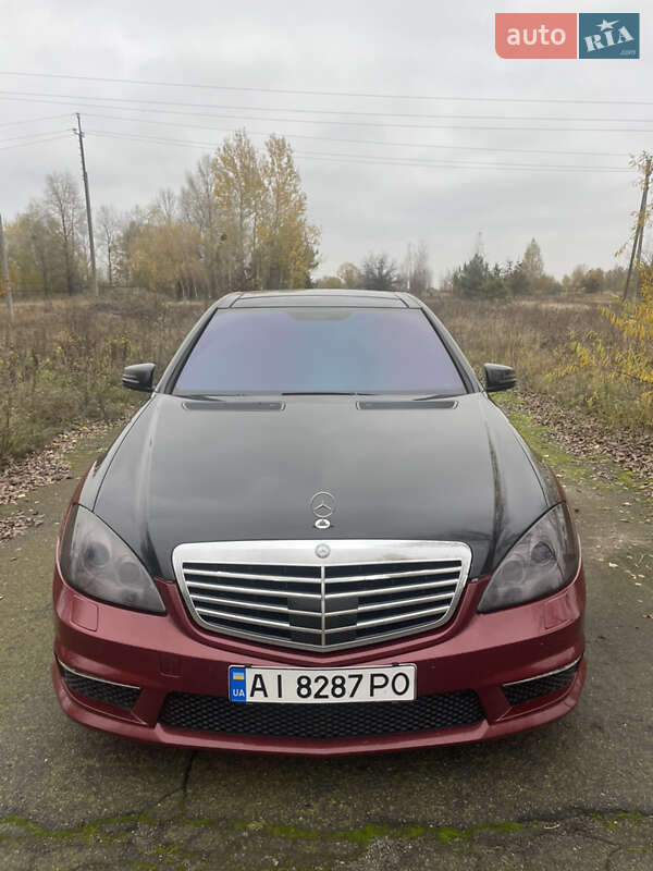 Седан Mercedes-Benz S-Class 2005 в Іванкові