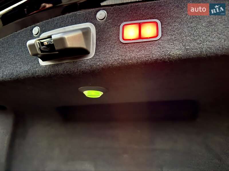 Седан Mercedes-Benz S-Class 2017 в Киеве