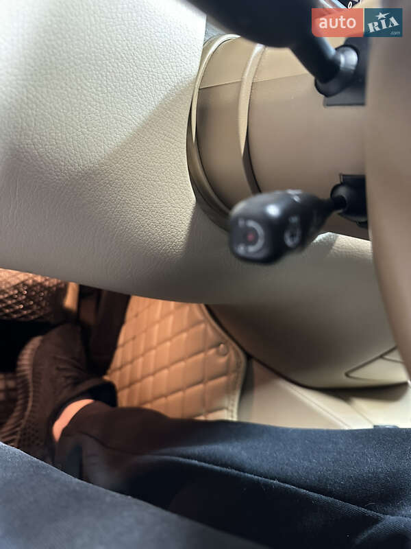 Седан Mercedes-Benz S-Class 2009 в Києві