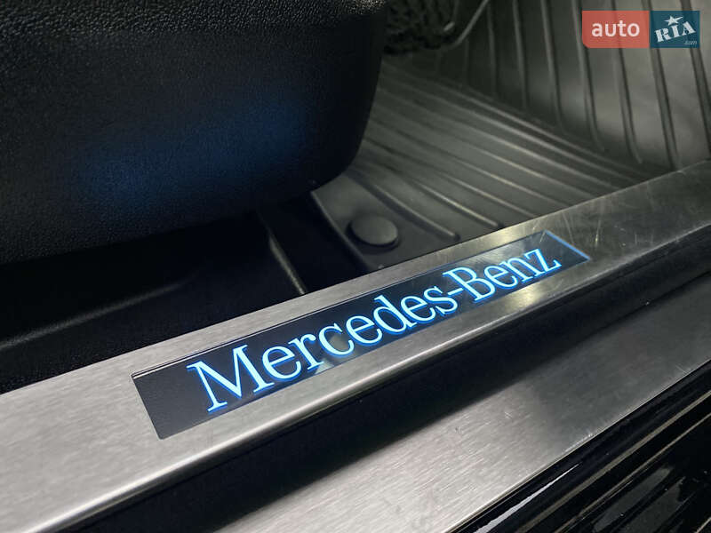 Седан Mercedes-Benz S-Class 2011 в Хмельницькому