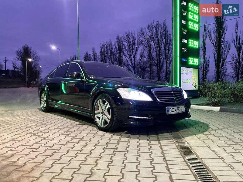 Седан Mercedes-Benz S-Class 2011 в Хмельницькому
