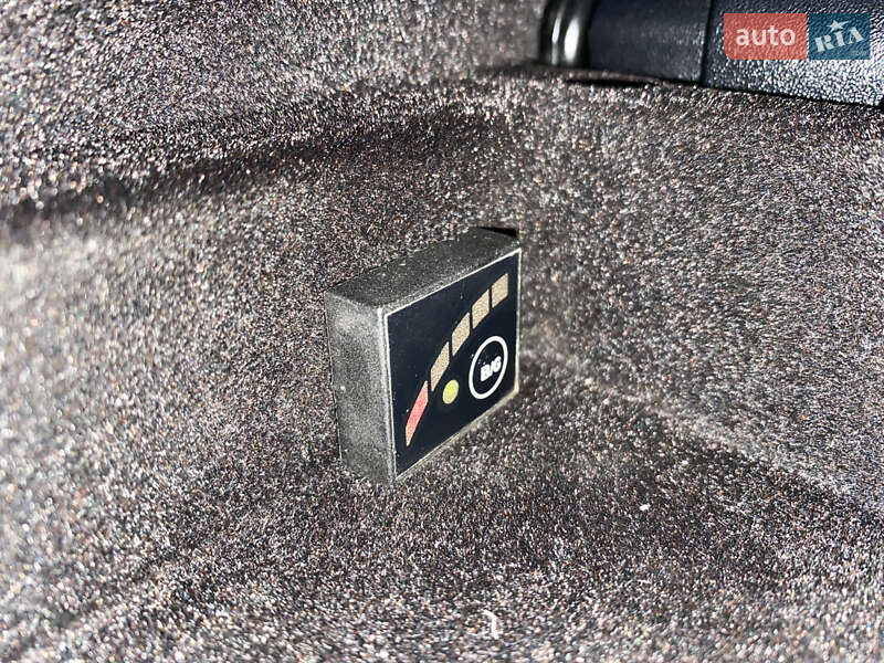 Седан Mercedes-Benz S-Class 2011 в Хмельницькому