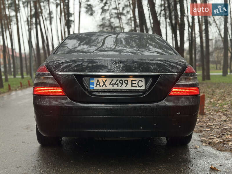 Седан Mercedes-Benz S-Class 2005 в Києві