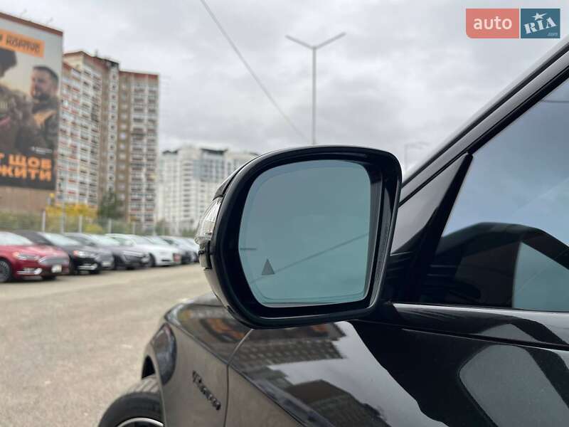 Седан Mercedes-Benz S-Class 2018 в Києві