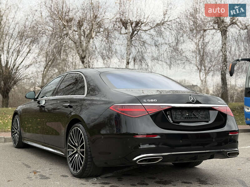 Седан Mercedes-Benz S-Class 2022 в Киеве