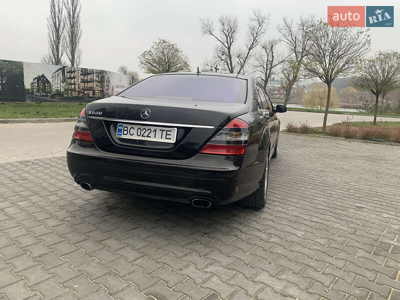 Седан Mercedes-Benz S-Class 2007 в Умані