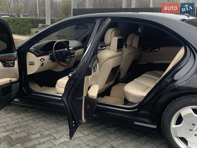 Седан Mercedes-Benz S-Class 2007 в Умані