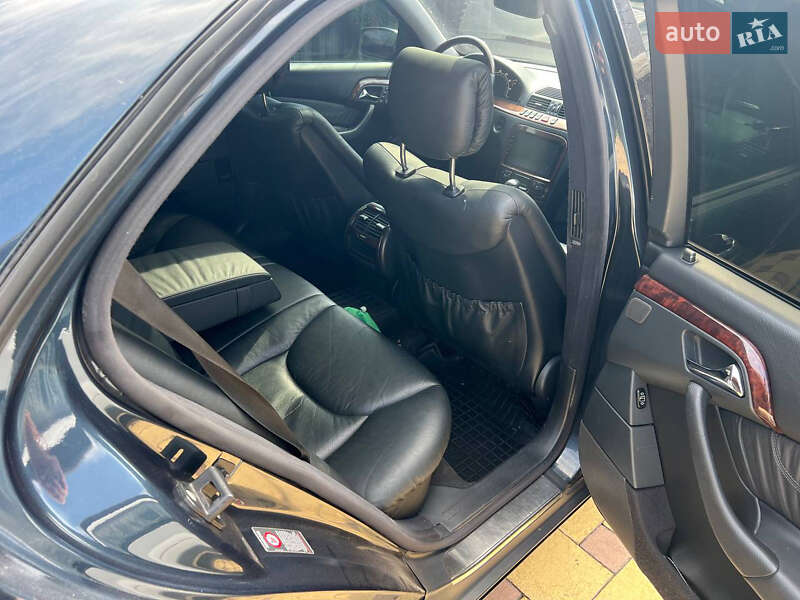Седан Mercedes-Benz S-Class 2000 в Кременчуге