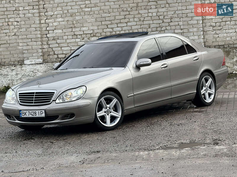 Седан Mercedes-Benz S-Class 2005 в Рівному