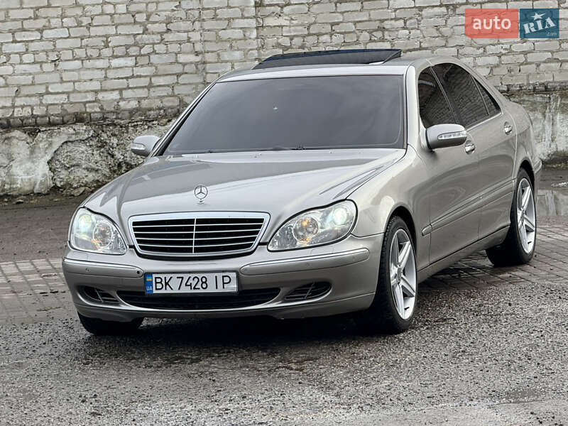 Седан Mercedes-Benz S-Class 2005 в Рівному