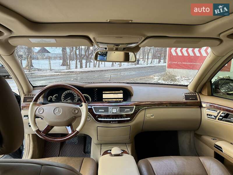 Седан Mercedes-Benz S-Class 2007 в Стрые