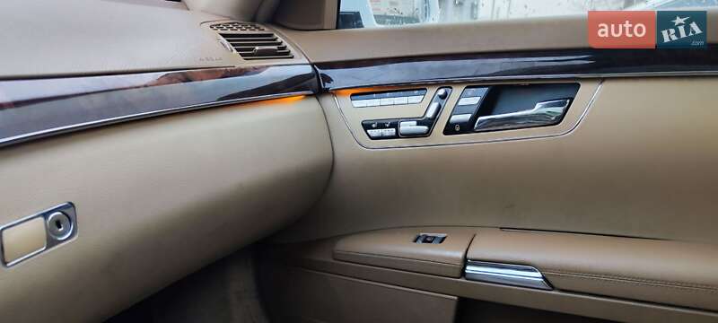 Седан Mercedes-Benz S-Class 2007 в Хмельницком