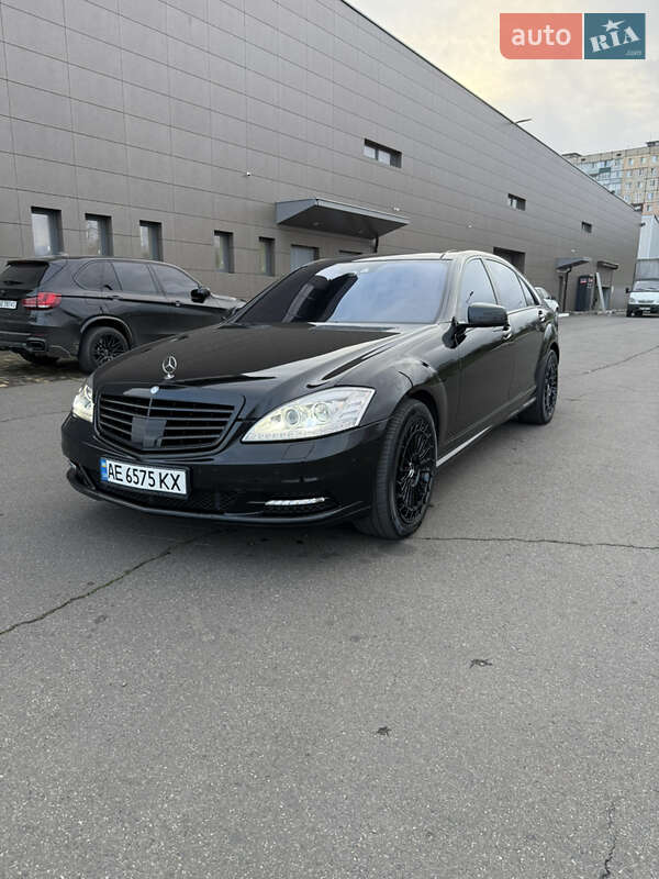 Седан Mercedes-Benz S-Class 2010 в Кривом Роге фото 8 Седан Mercedes-Benz S-Class 2010 в Кривом Роге