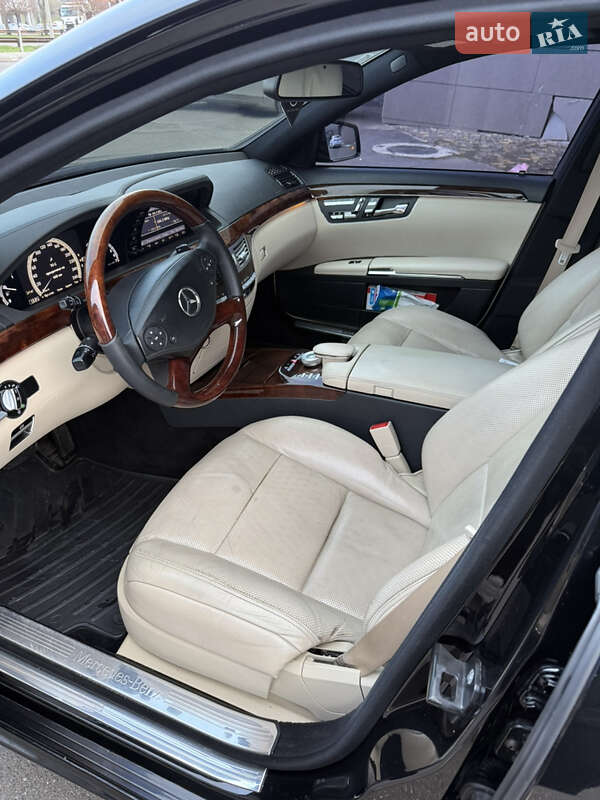 Седан Mercedes-Benz S-Class 2010 в Кривом Роге фото 26 Седан Mercedes-Benz S-Class 2010 в Кривом Роге