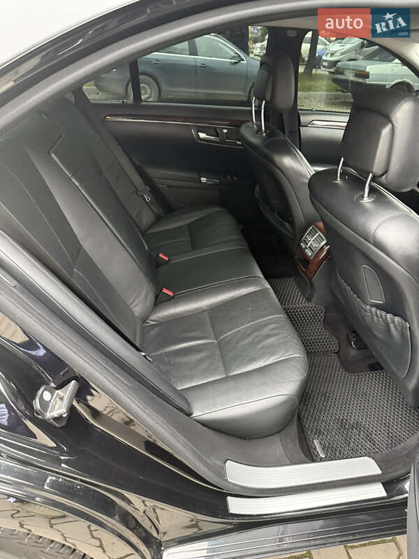 Седан Mercedes-Benz S-Class 2009 в Черновцах