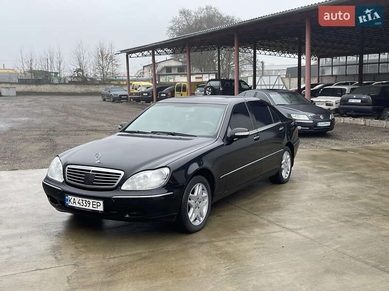 Mercedes-Benz S-Class 2001