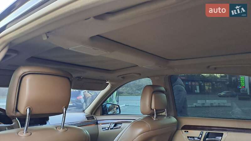 Седан Mercedes-Benz S-Class 2008 в Чернівцях