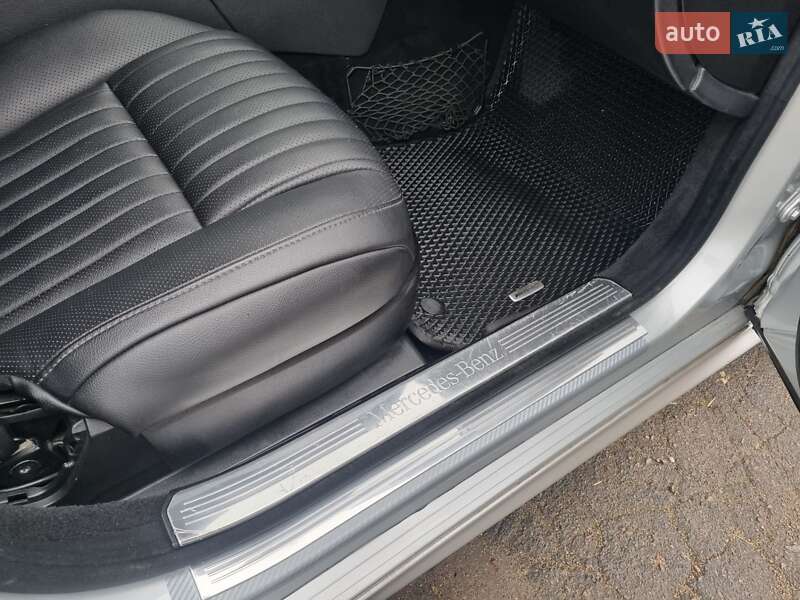 Седан Mercedes-Benz S-Class 2008 в Рівному фото 30 Седан Mercedes-Benz S-Class 2008 в Рівному