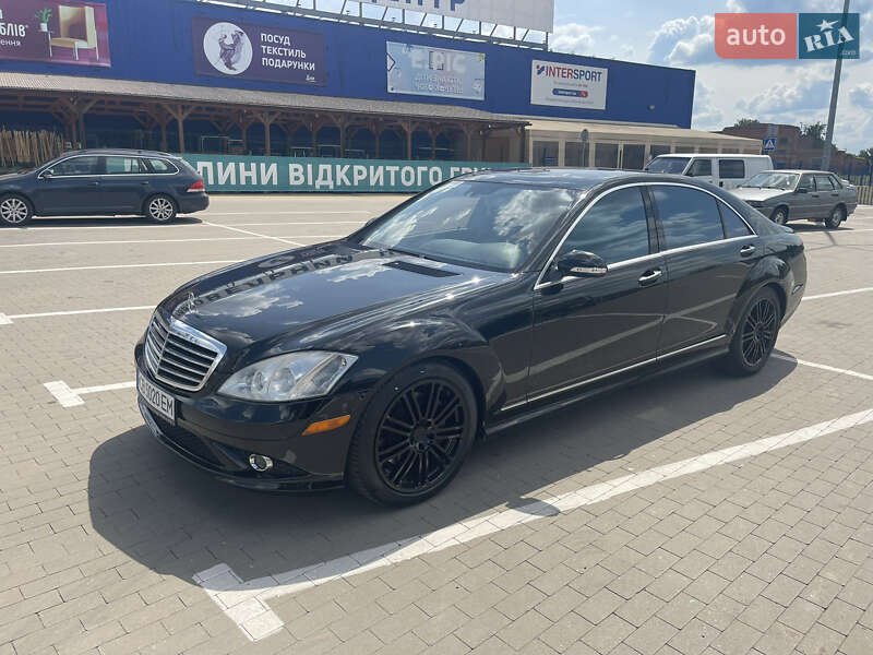 Седан Mercedes-Benz S-Class 2008 в Прилуках