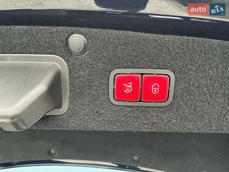 Седан Mercedes-Benz S-Class 2019 в Киеве