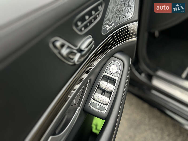 Седан Mercedes-Benz S-Class 2019 в Києві