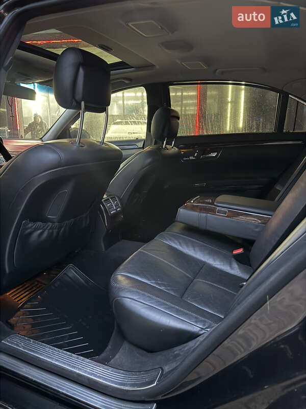 Седан Mercedes-Benz S-Class 2005 в Рівному фото 12 Седан Mercedes-Benz S-Class 2005 в Рівному