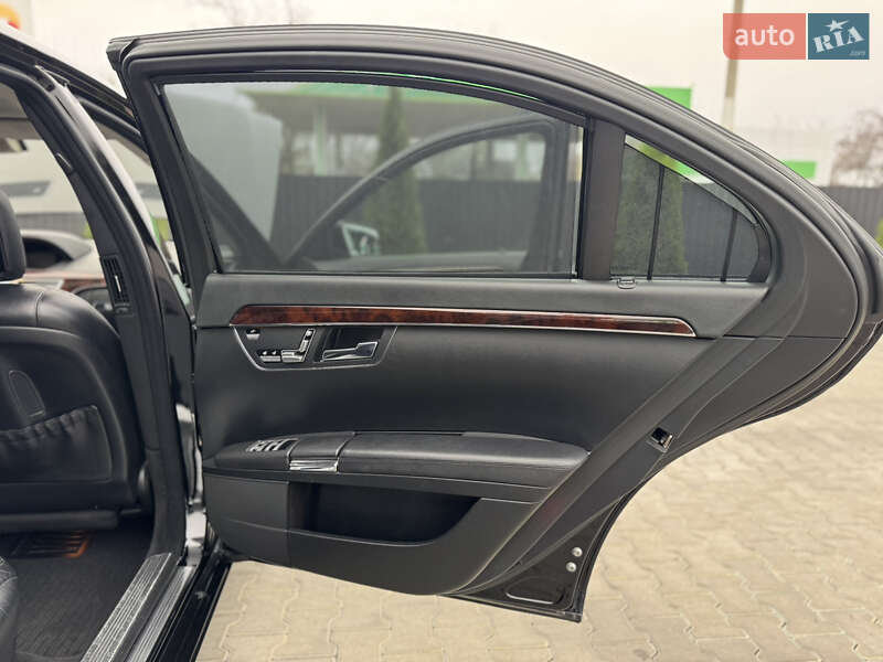 Седан Mercedes-Benz S-Class 2007 в Одессе