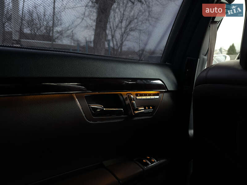 Седан Mercedes-Benz S-Class 2010 в Павлограді