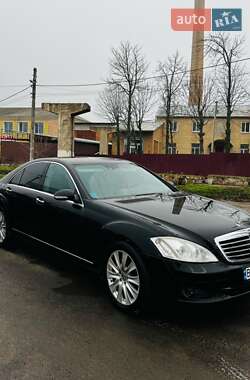 Седан Mercedes-Benz S-Class 2008 в Благовещенском