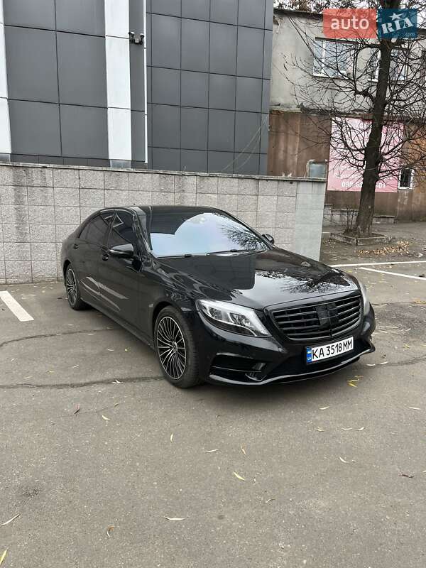 Mercedes-Benz S-Class 2013