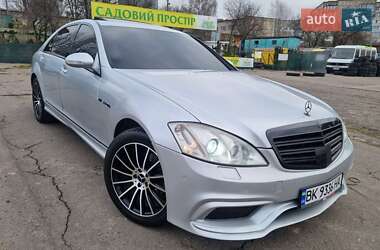 Седан Mercedes-Benz S-Class 2008 в Рівному