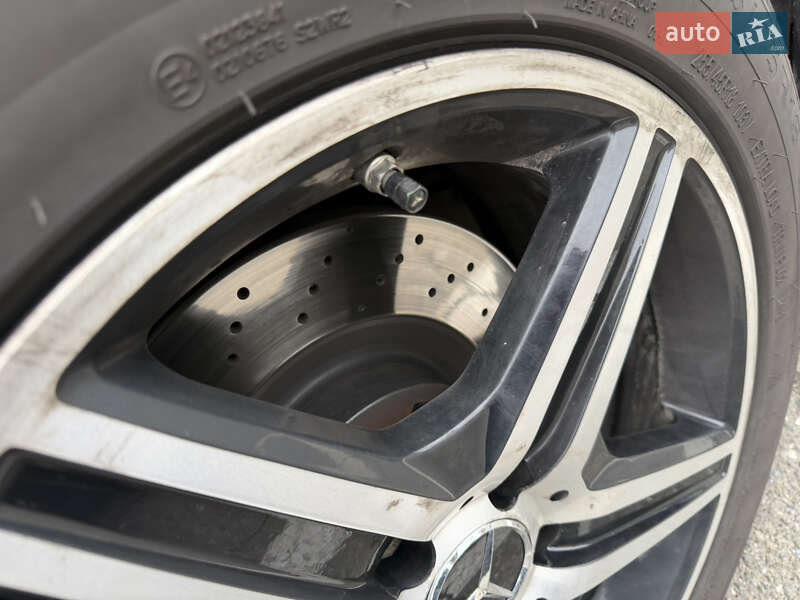 Седан Mercedes-Benz S-Class 2012 в Киеве