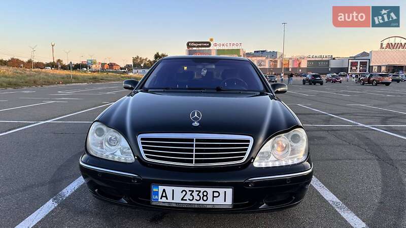 Mercedes-Benz S-Class 2000 Mercedes-Benz S-Class 2000