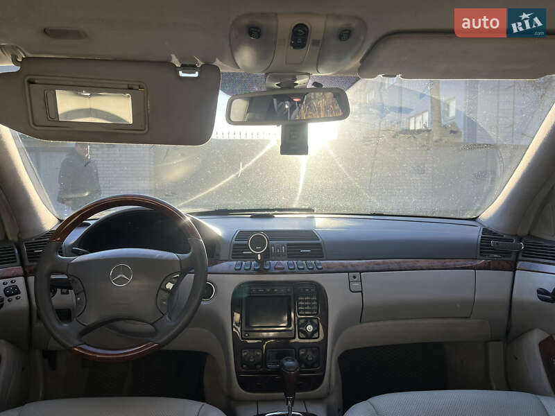 Седан Mercedes-Benz S-Class 2001 в Львові