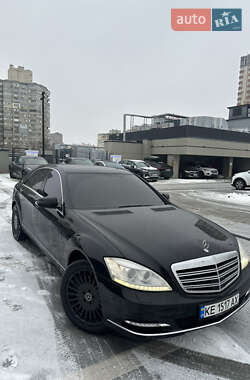 Седан Mercedes-Benz S-Class 2006 в Киеве