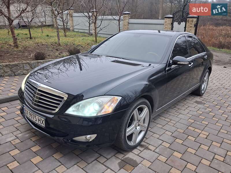 Mercedes-Benz S-Class 2008